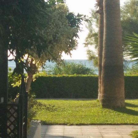 Kermia Beach Apartment Larnaka Exterior foto