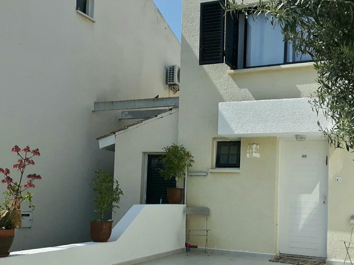 Kermia Beach Apartment Larnaka Exterior foto