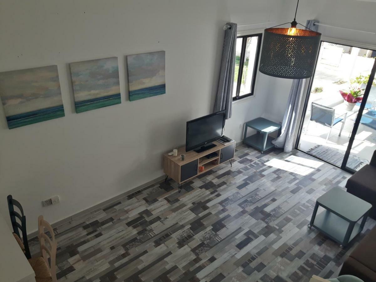 Kermia Beach Apartment Larnaka Exterior foto