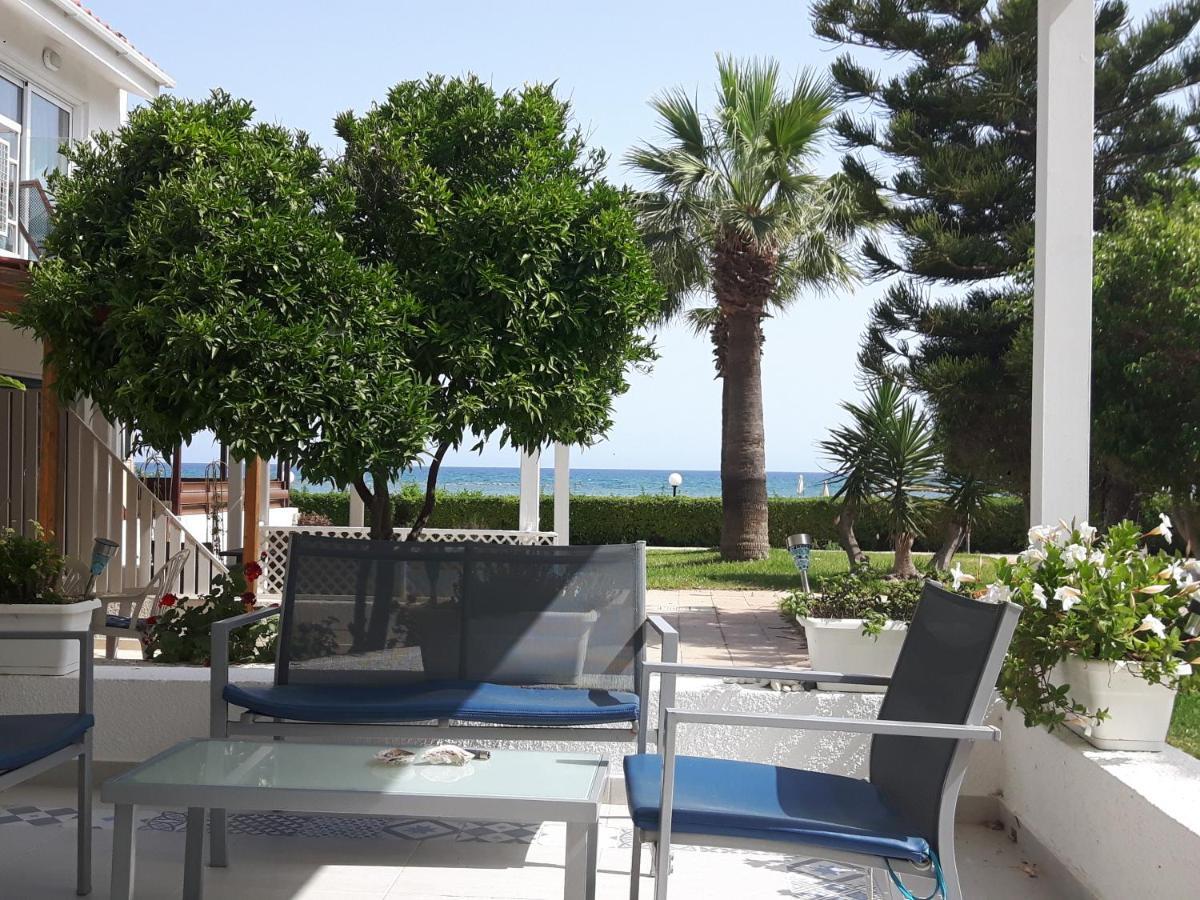 Kermia Beach Apartment Larnaka Exterior foto